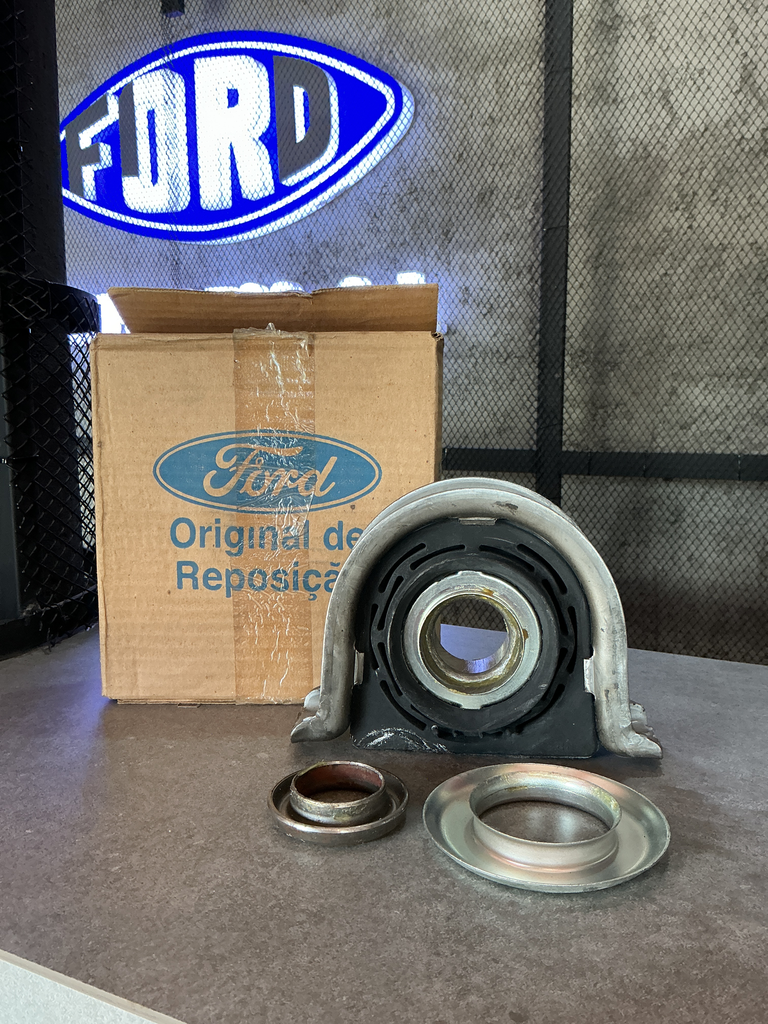 PUENTE CARDAN CHUMACERA CARGO 815 FORD ORG