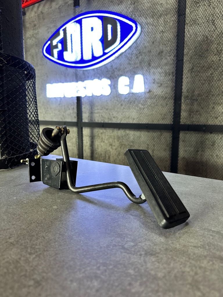 PEDAL DE ACELERACION CARGO 815-1721 FORD 